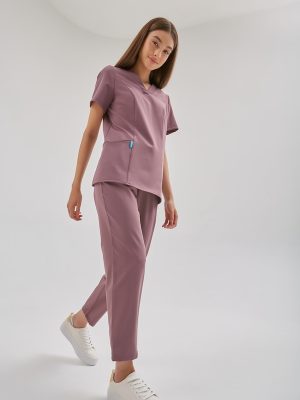 Приталенный медицинский костюм MILWHITE